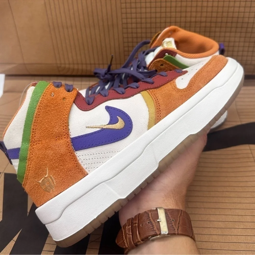 W NIKE DUNK HI SAIL/CANYON PURPLE